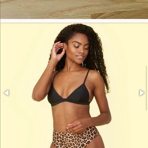 Summersalt triangle bikini top size 4